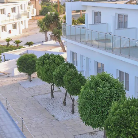 Fedrania Gardens 2*