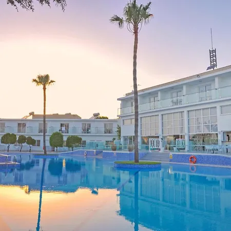 Fedrania Gardens 2*