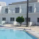 Hotel Fedrania Gardens 2*