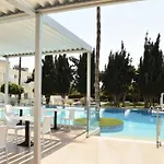 Fedrania Gardens 2*