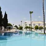 Hotel Fedrania Gardens 2*