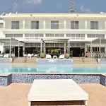 Fedrania Gardens Hotel