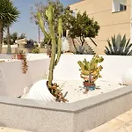 Fedrania Gardens Hotel