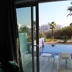 Hotel Fedrania Gardens