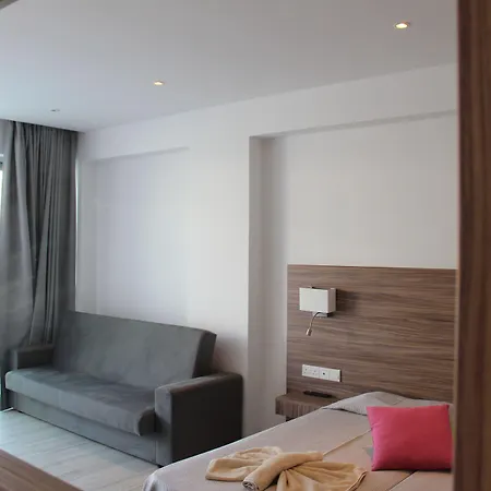 Fedrania Gardens Ayia Napa