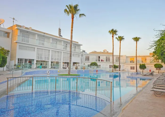 Fedrania Gardens Ayia Napa