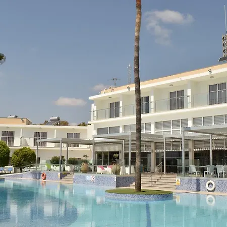 Fedrania Gardens 2* Айя-Напа