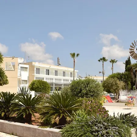 Hotel Fedrania Gardens Ayia Napa
