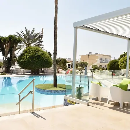 Fedrania Gardens 2* Айя-Напа