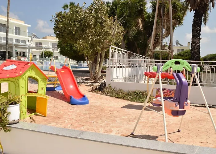 Hotell Fedrania Gardens