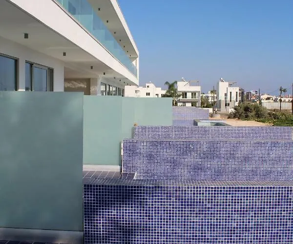 Fedrania Gardens Hotell