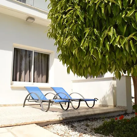 מלון Fedrania Gardens איה נאפה
