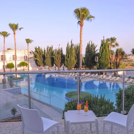 Fedrania Gardens איה נאפה