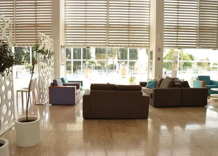 Fedrania Gardens Hotel